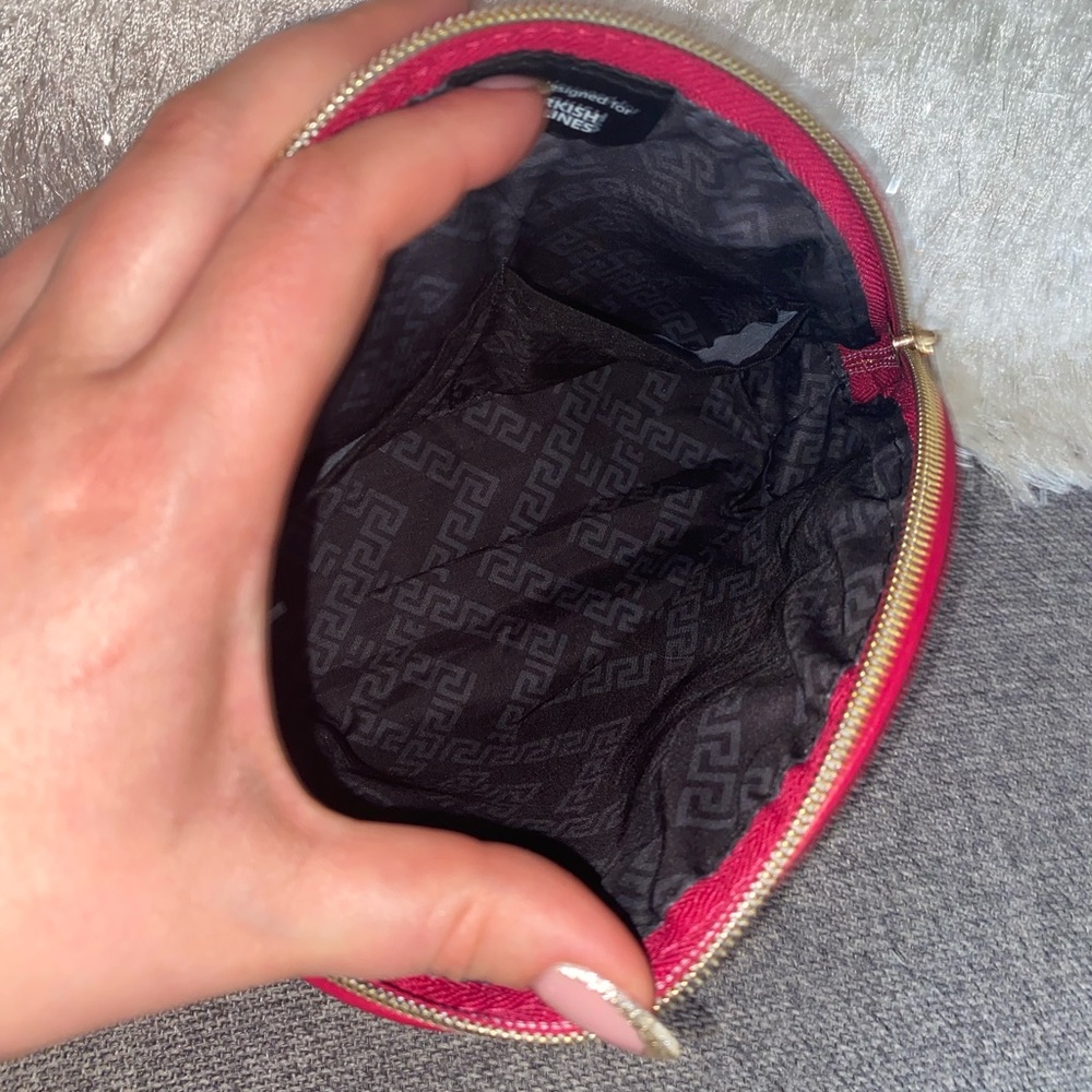 NWOT VERSACE Makeup Bag - Picture 3 of 5